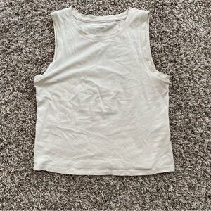 Old navy muscle tank